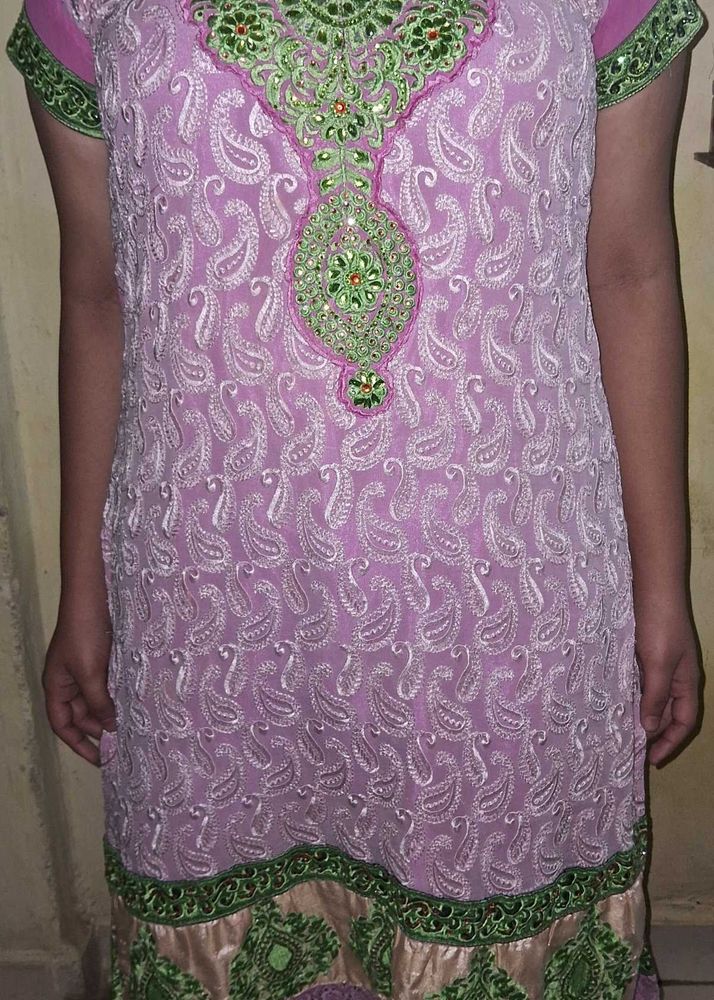PINK KURTI FOR FESTIVE WEAR