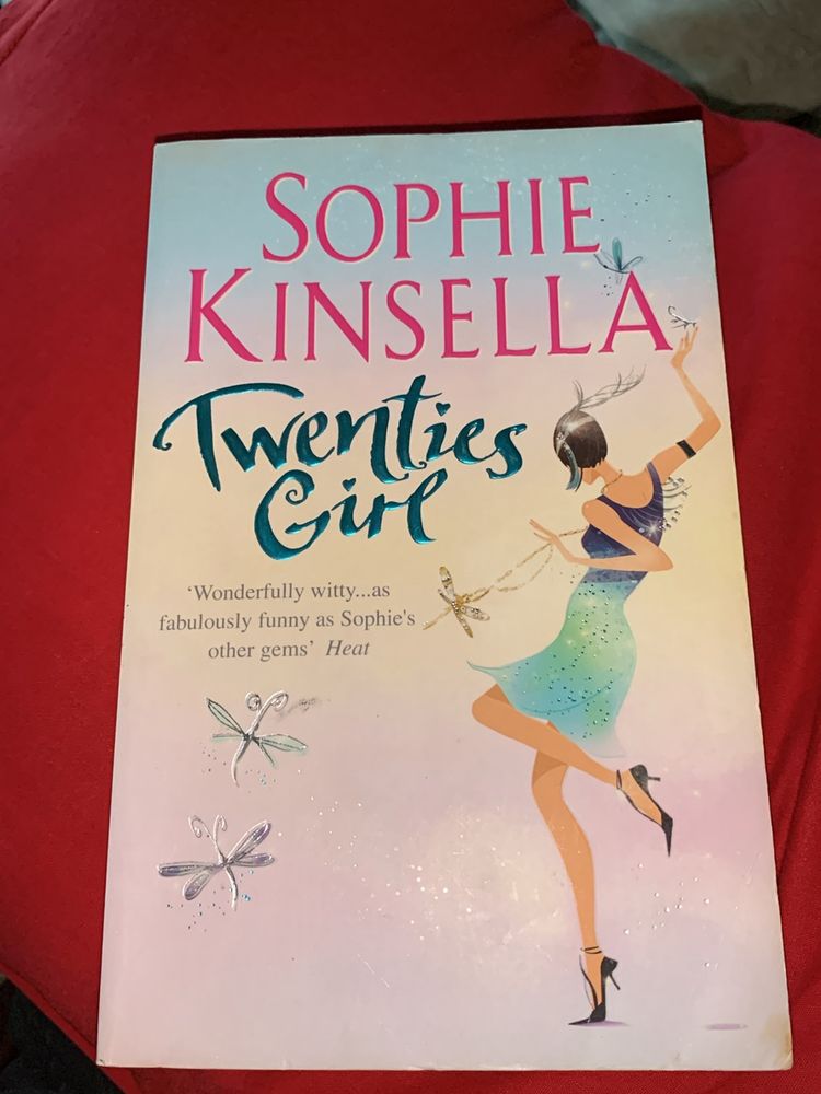 twenties girl by sophie kinsella🎀