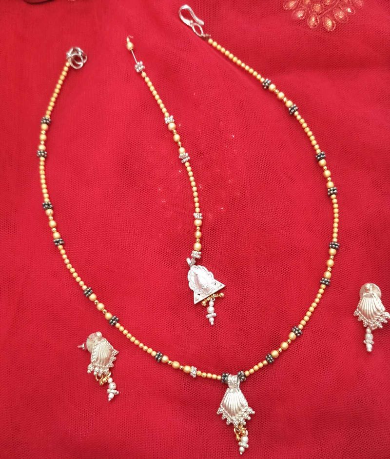 PRICE DROP - DESIGNER JEWELLERY SET