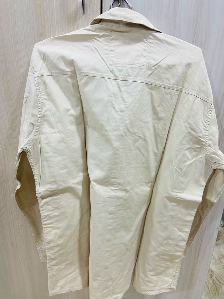 White Shirt In Good Conditions