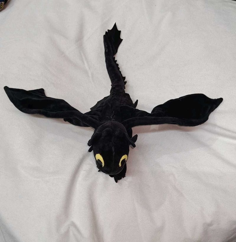 Toothless Plush - How To Train Your Dragon