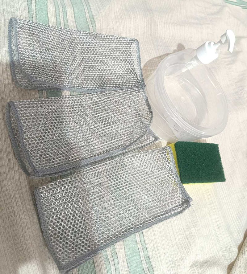 Dishwashing Set