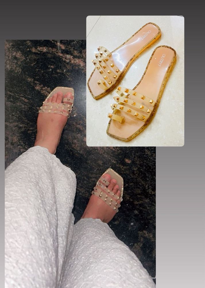 Studded Jelly Slides