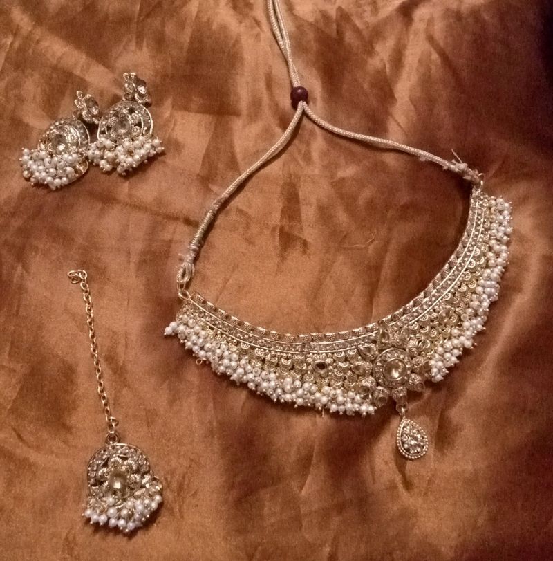 Neck Jewelry Set