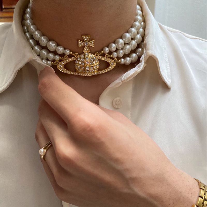 Vivienne Westwood Gold Crest Pearl Orb Choker