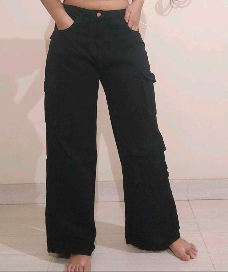 Black Wide High Cargo Jeans