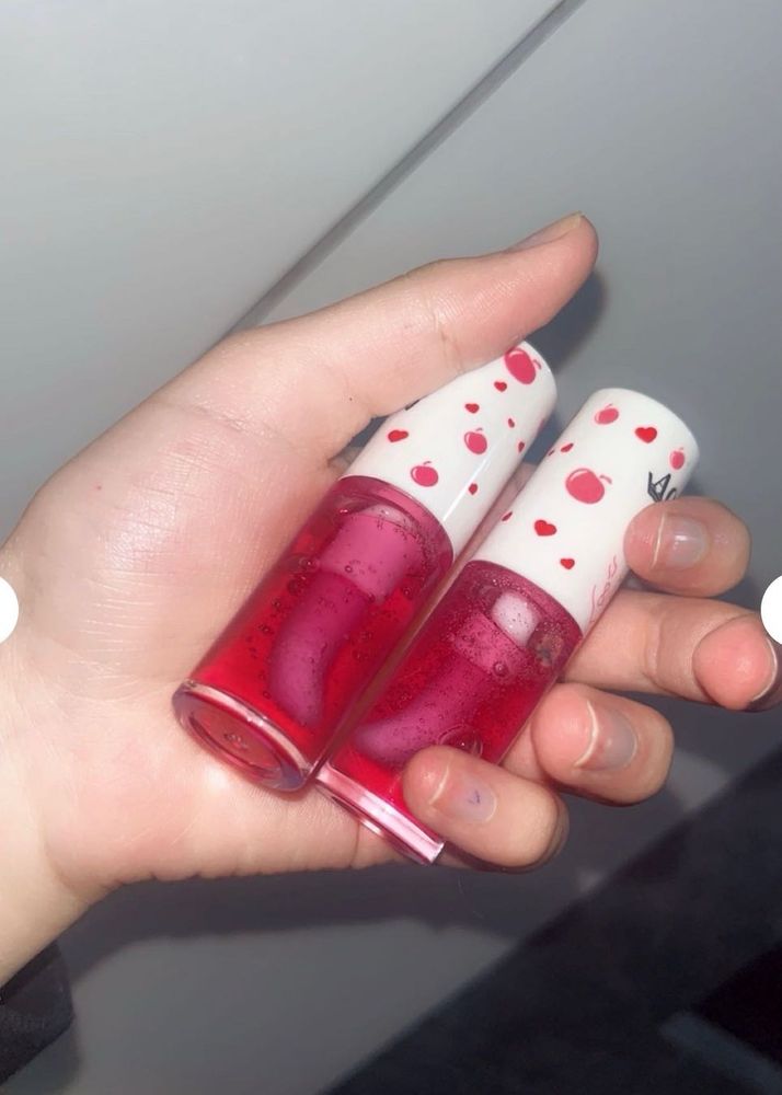 2 Asthetic Lip Oil Inspired By Clarins