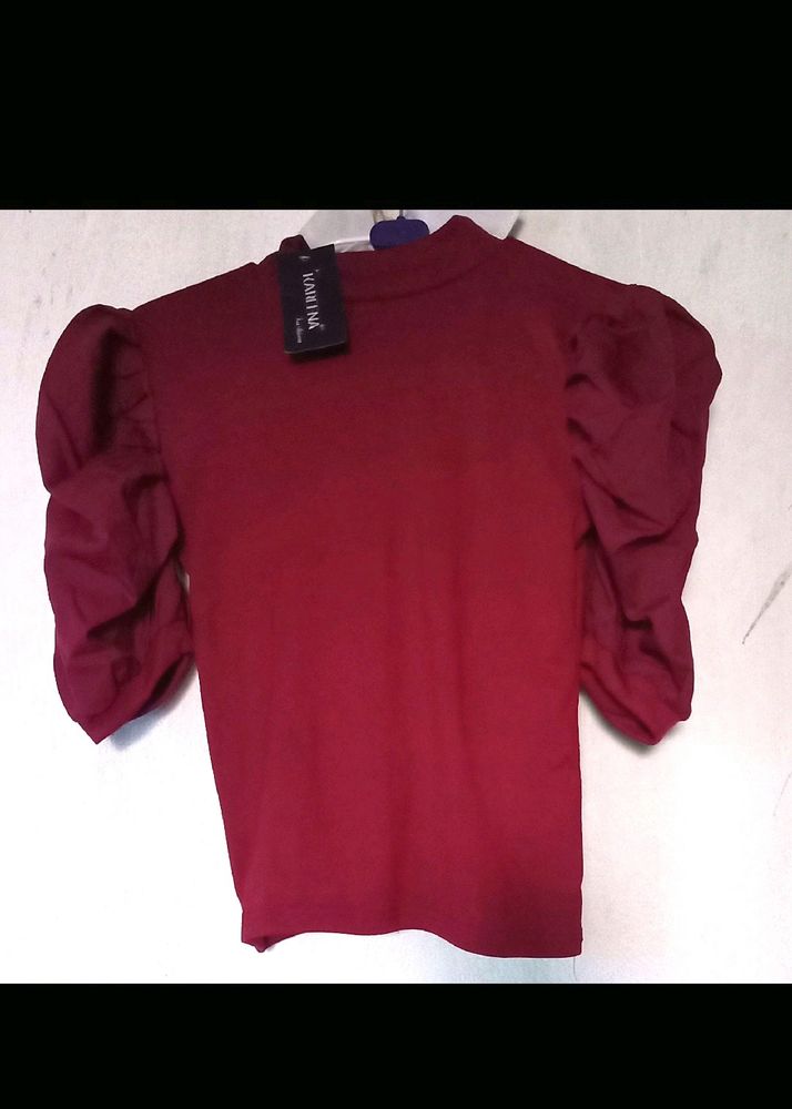 Maroon Tshirt Top With Puff Sleeve😍