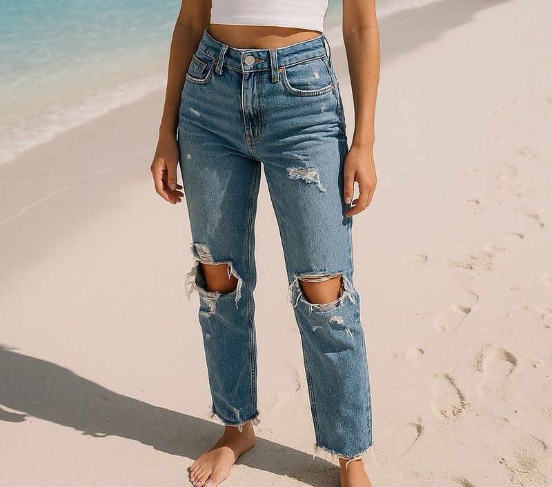 Ripped Straight Leg Jeans