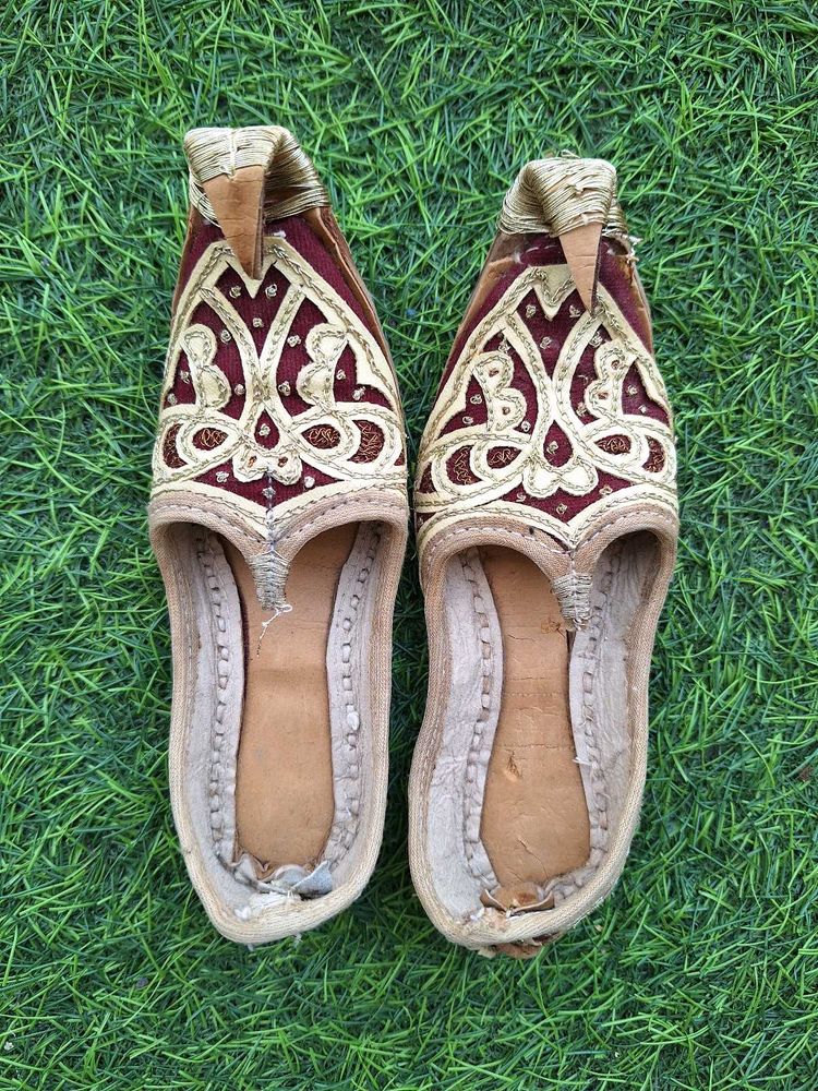 Kids Mojari Shoes