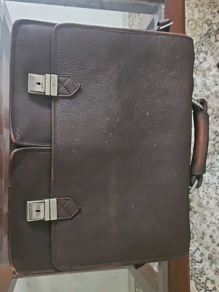 Hidesign Pure Leather Bag