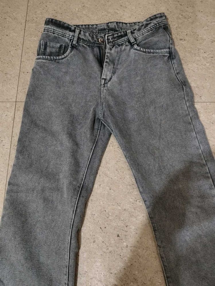 Trendy Grey Acid Wash Jeans
