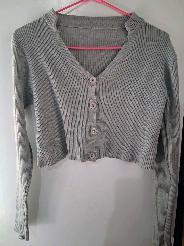 Gray Ribbed Cropped Cardigan