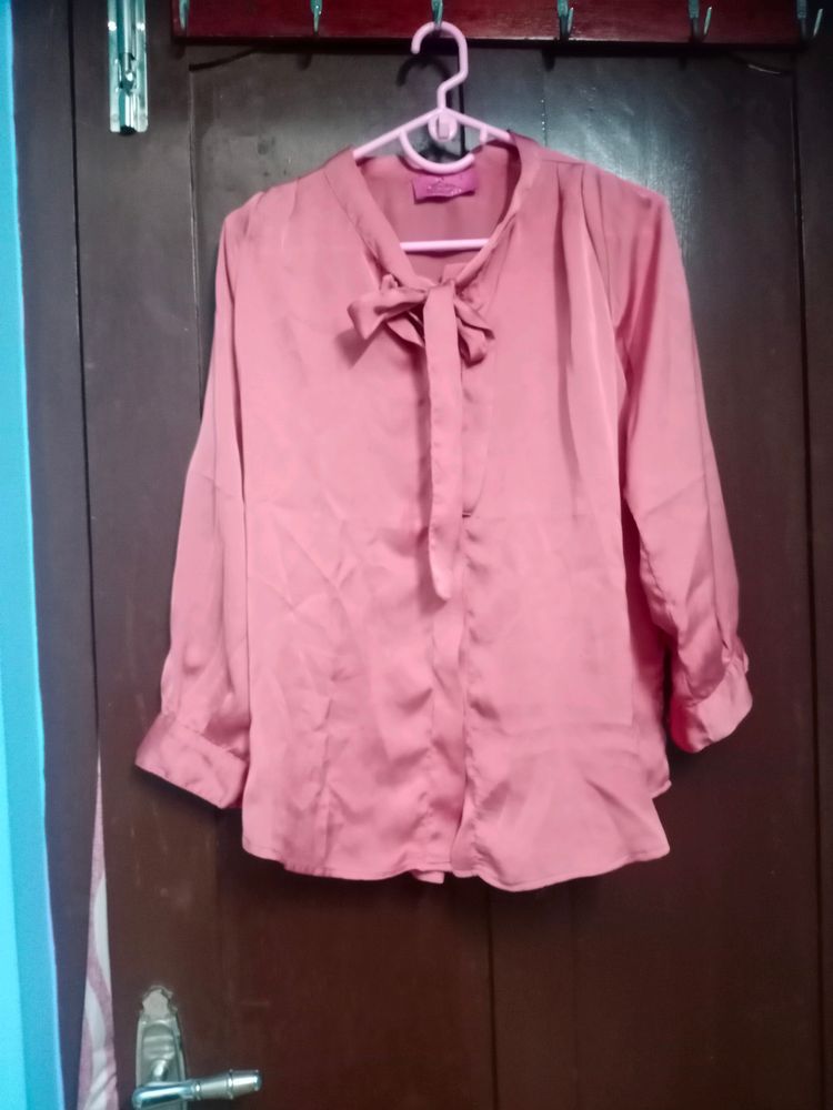 🔥🔥300 coins only🔥🔥peach colour silk shirt