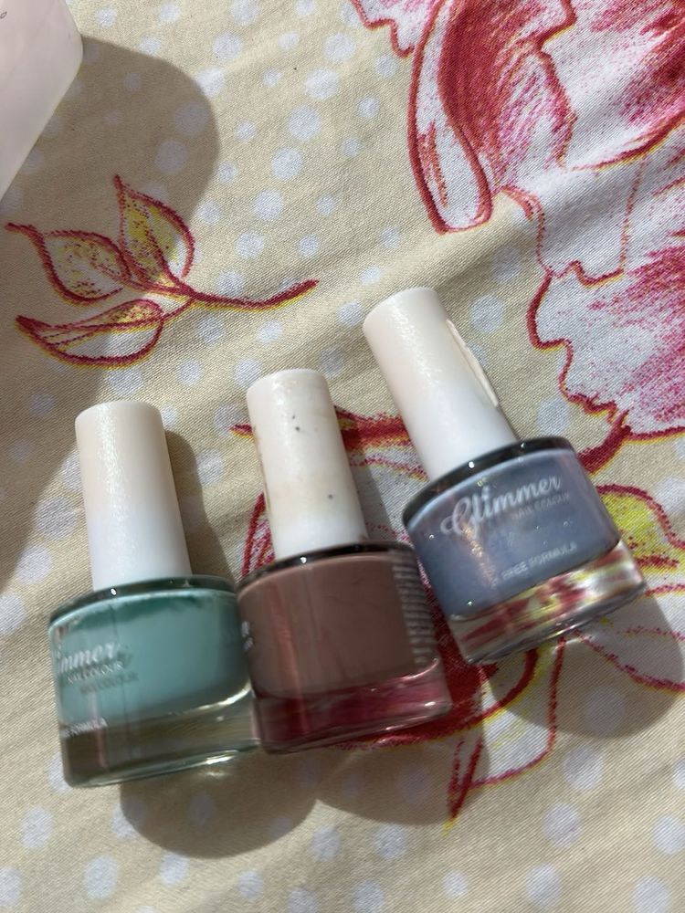 3 Set Of Nail Polish