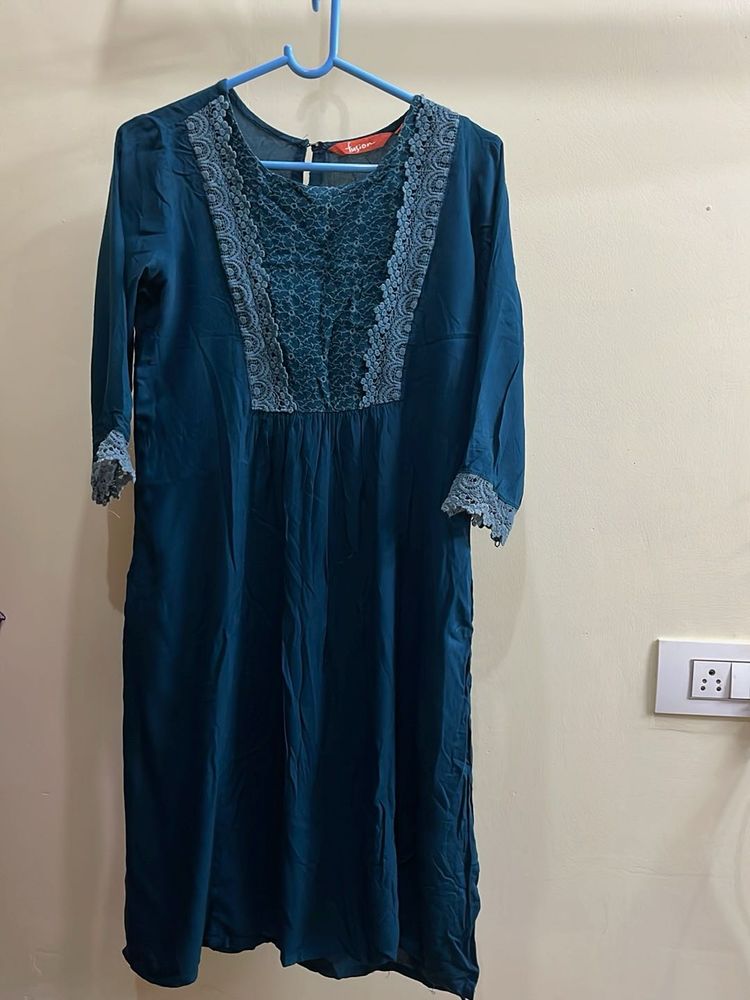 Elegant Teal Dress with Lace Detail