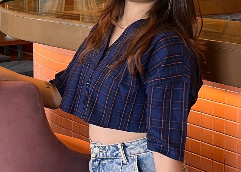 Cropped Shirt