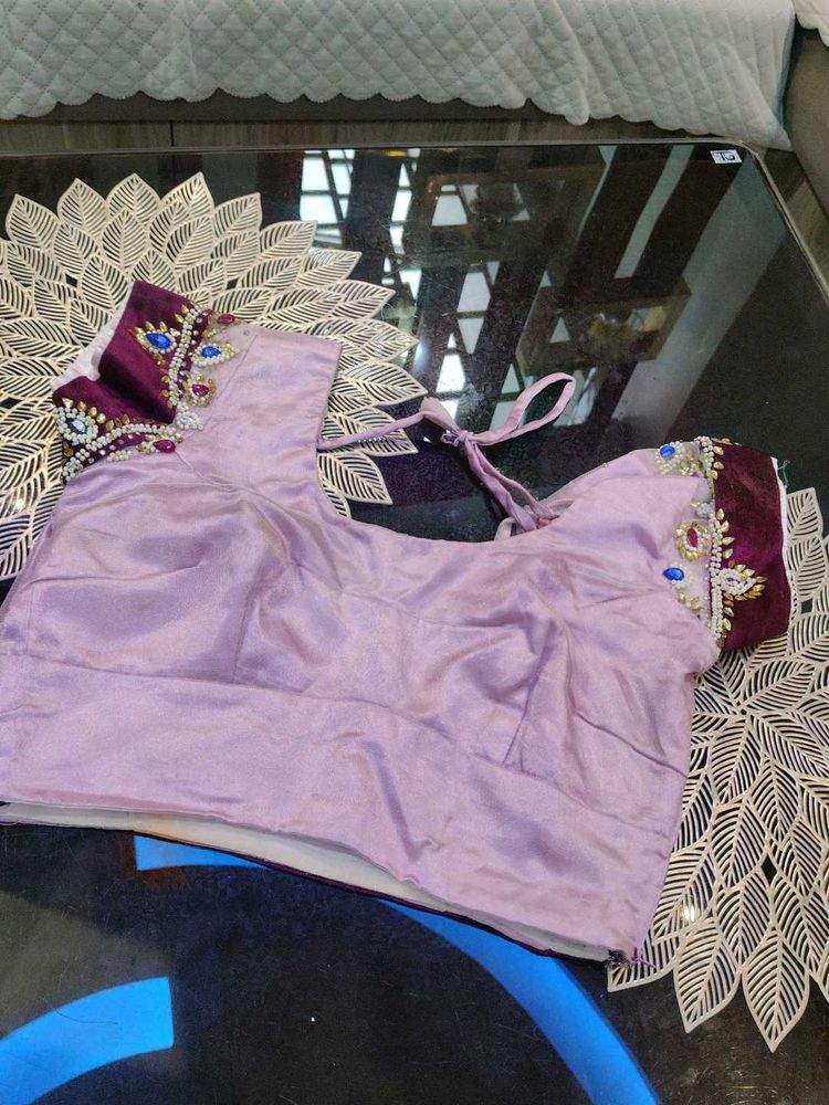 Embroidered Lilac Blouse💮💮
