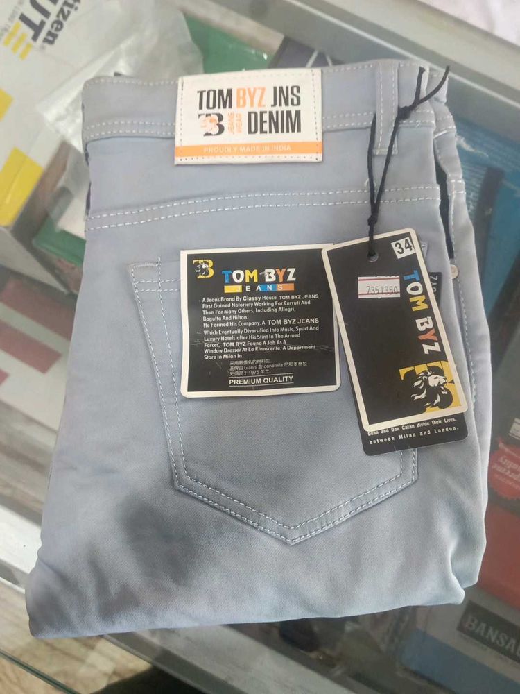 Tom Byz Jeans - Size 34