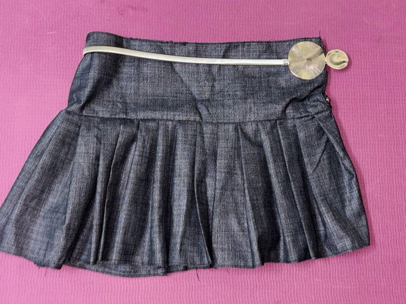 Pleated Grey Mini Skirt