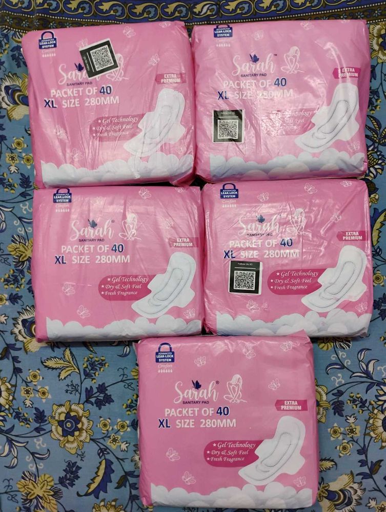 COMBO OF 5🔥 200 PADS