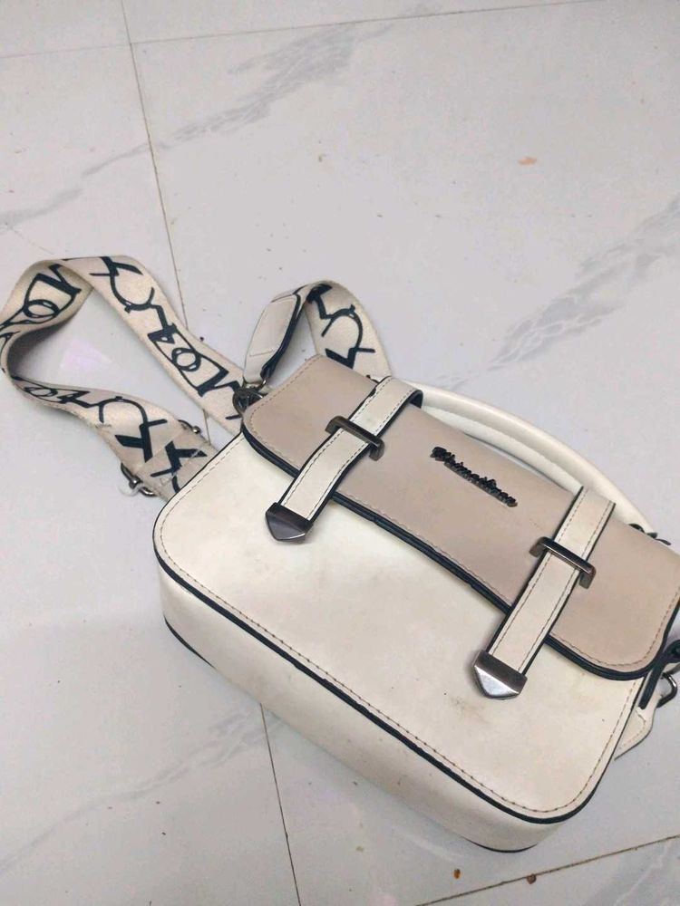 Stylish Crossbody Bag