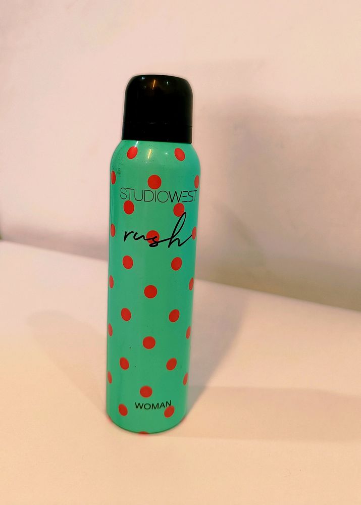 Studiowest Rush Woman Body Spray