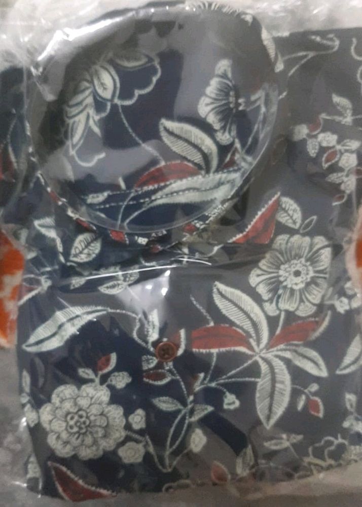 Men&#39;s Cotton Shirt