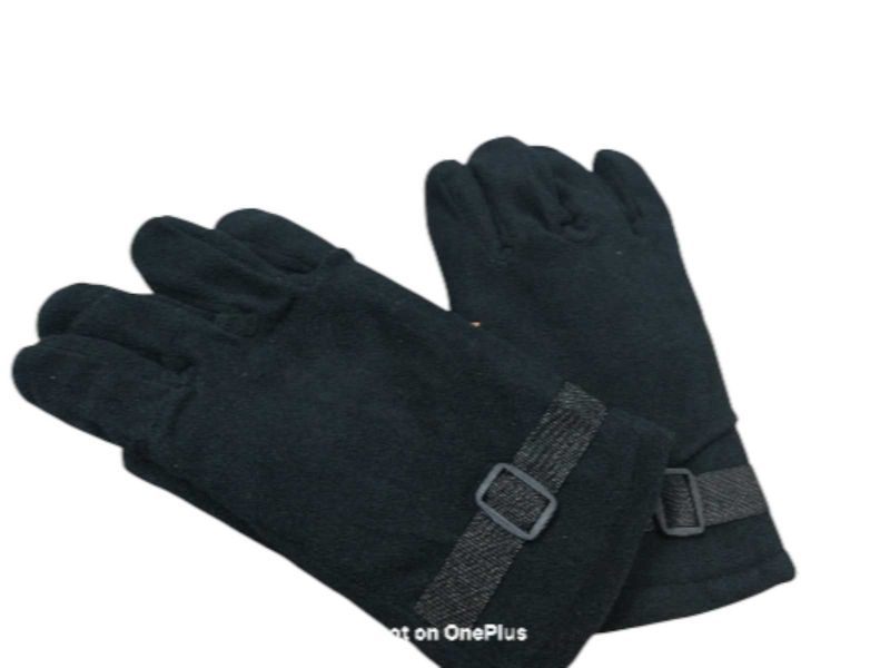 Stylish Black Gloves