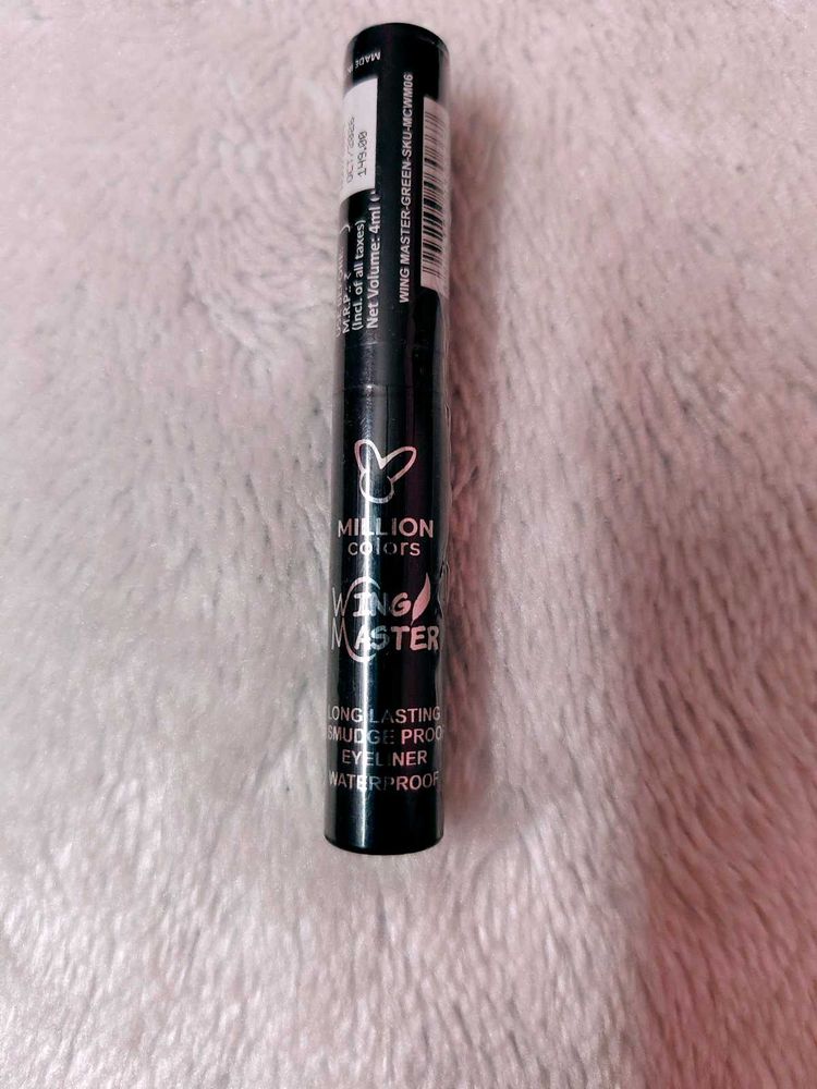 Wing Master Eyeliner - Green