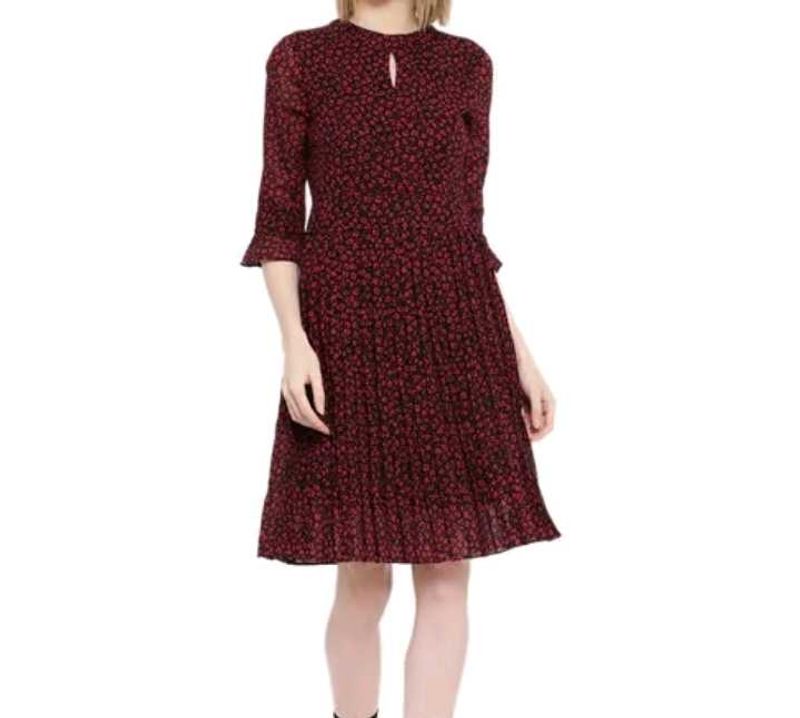 Latin Quarters Red Printed Dress