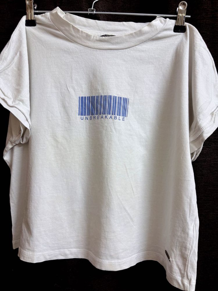 White 'Unbreakable' Graphic Tee