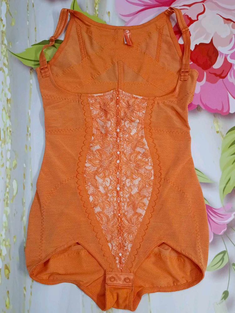 (460)Vintage Orange Lace Bodysuit