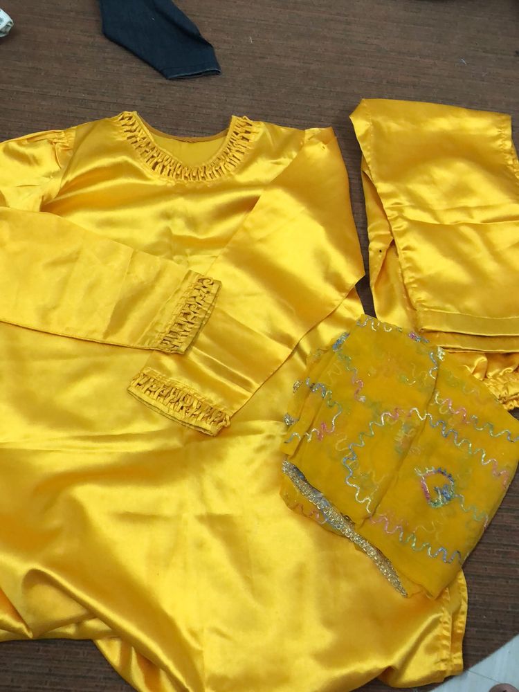Yellow Salwar Kameez Set