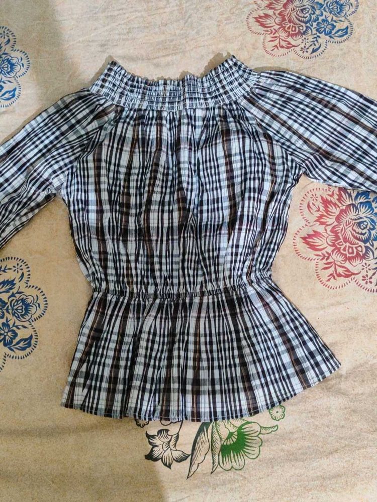 Chic Plaid Peplum Top