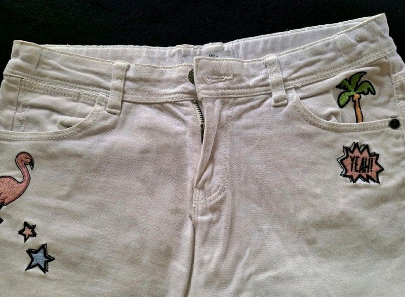 M&amp;S White shorts