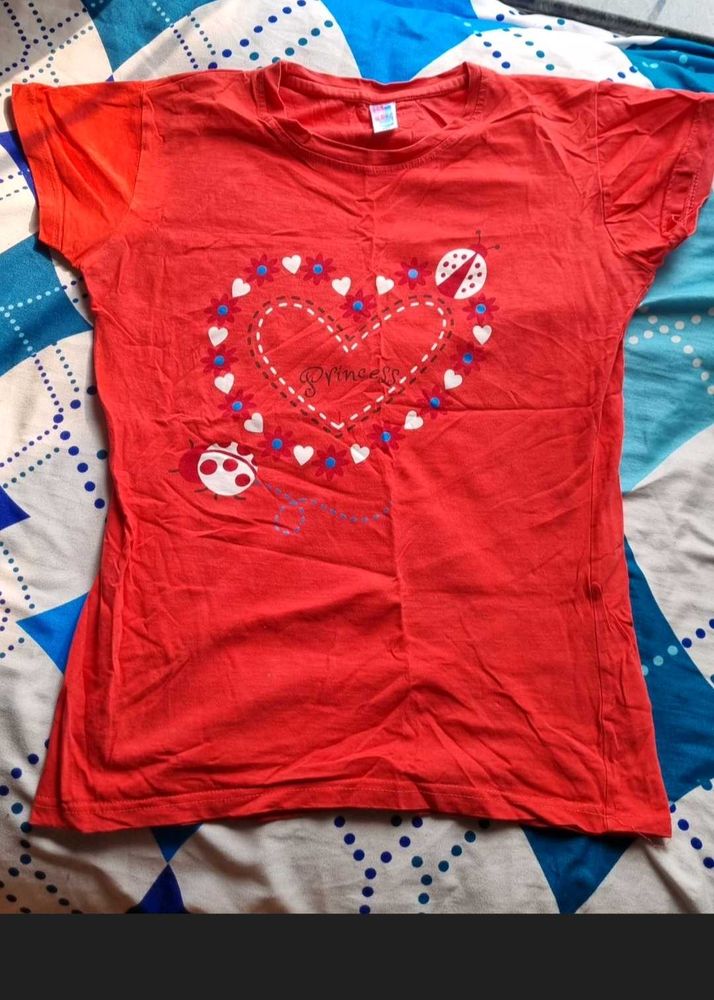 Cute Heart Graphic Tee