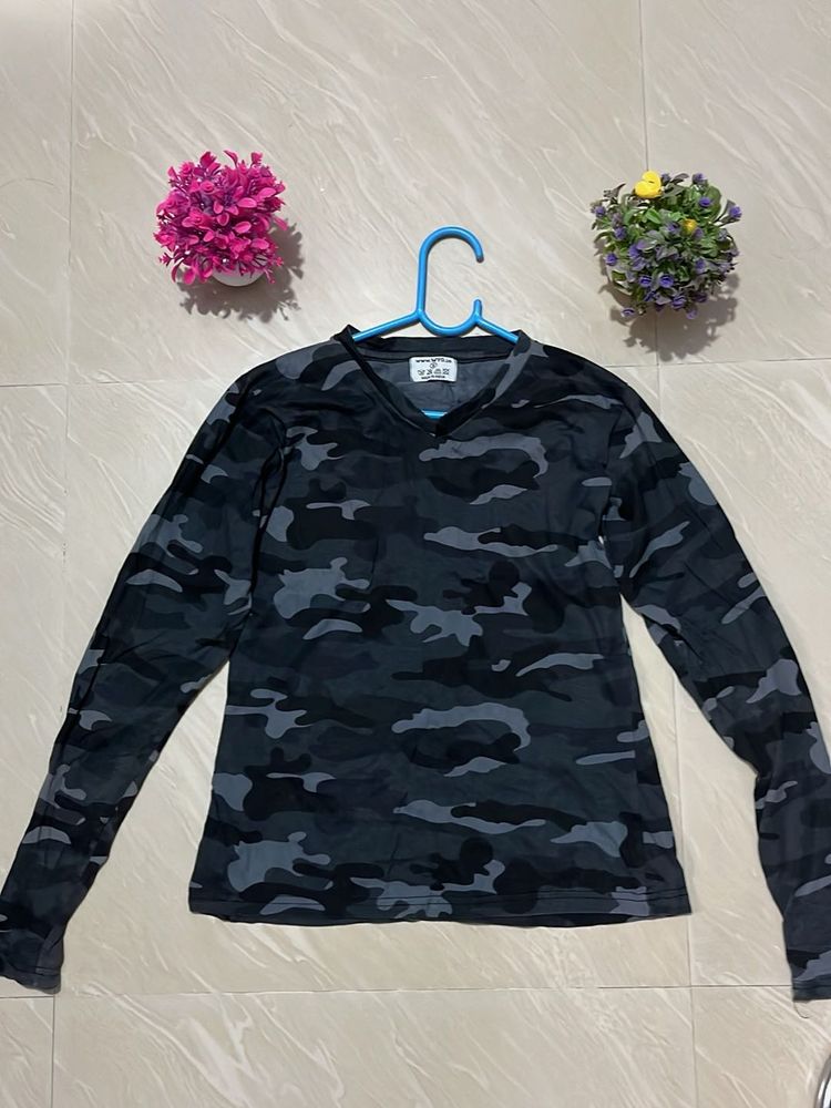 Camo Long Sleeve V-Neck Tee