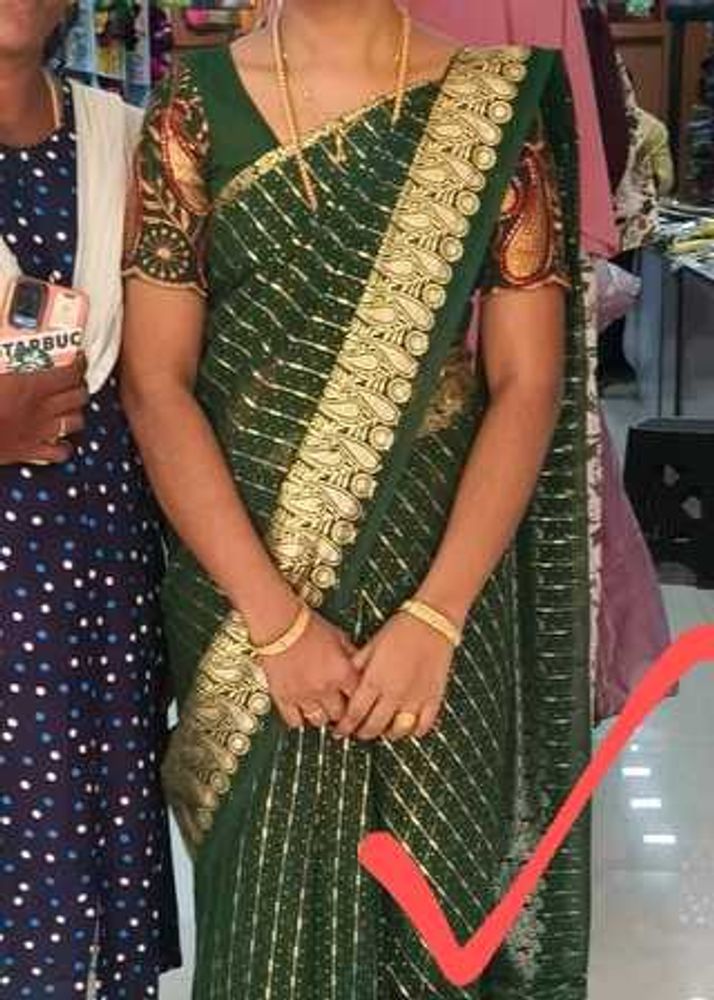 👉🥰 Beautifull Geogette Saree And Partywear Blous