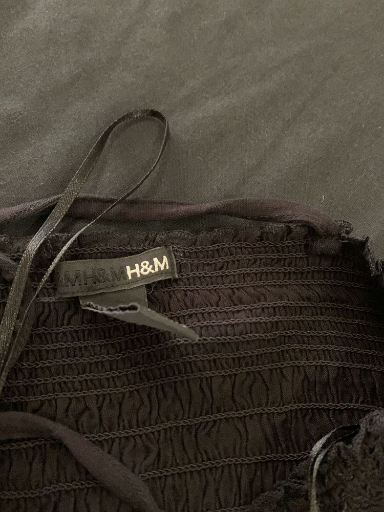 H&amp;M Black Strapless Top