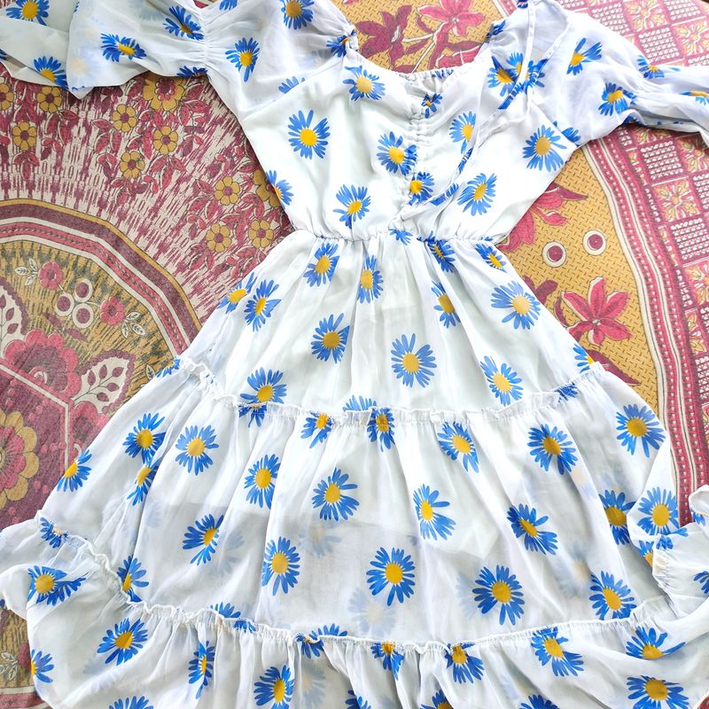 Daisy Print Tiered Mini Dress