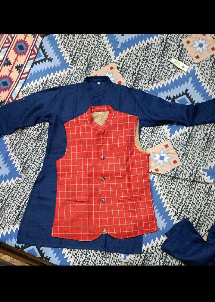 Men&#39;s Kurta Set with Waistcoat