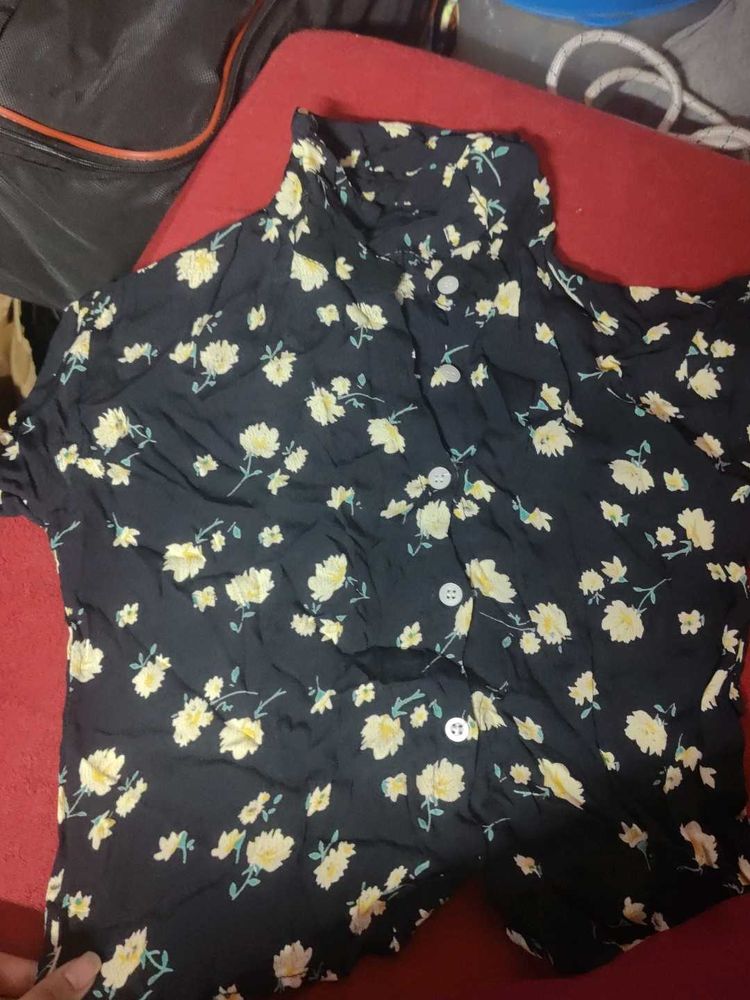 Black Printed Crop Shirt
