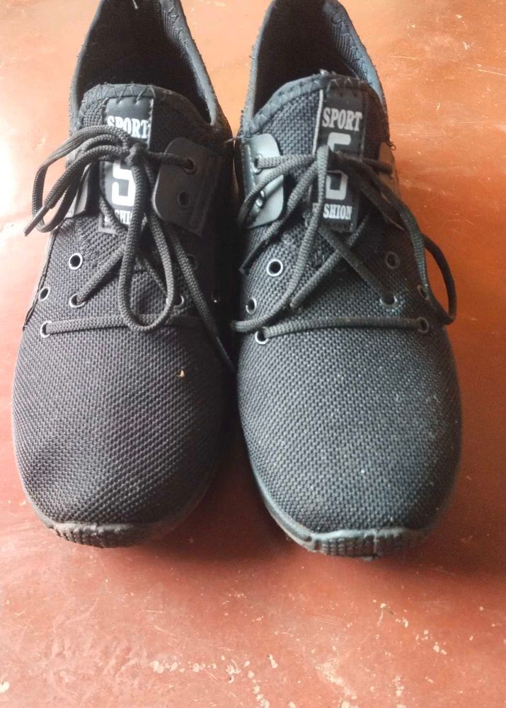 8 Pack Shoes