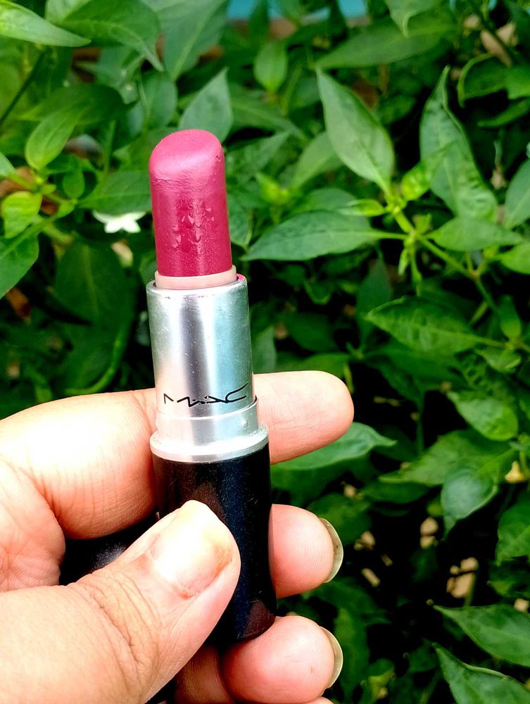 MAC Lipstick - Berry Tone