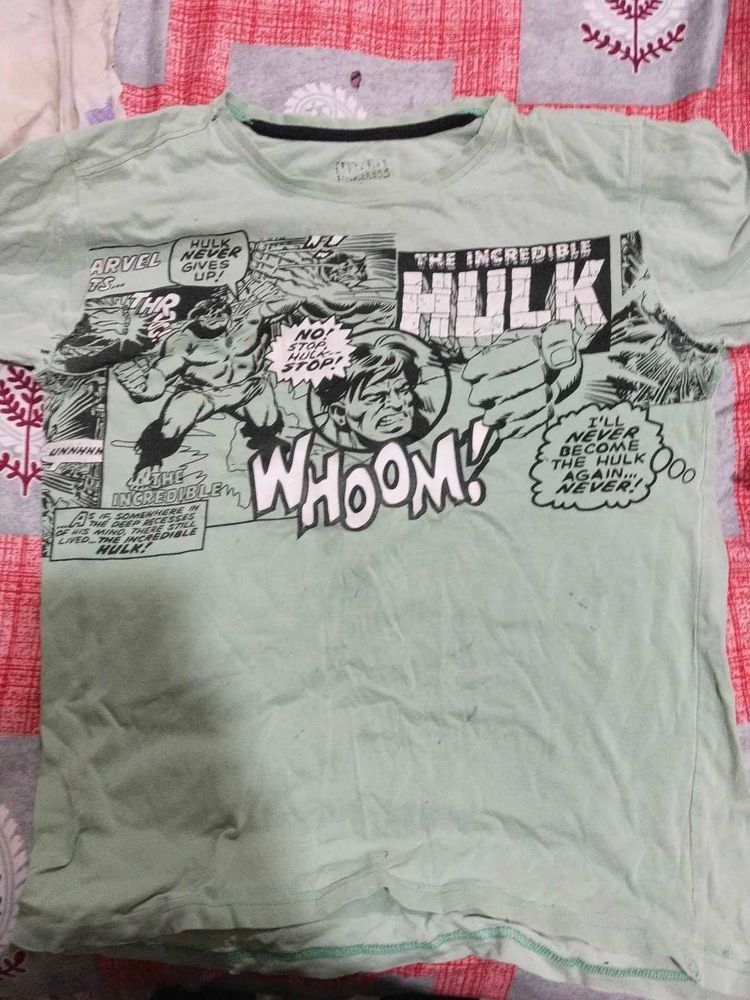 Incredible Hulk Graphic Tee