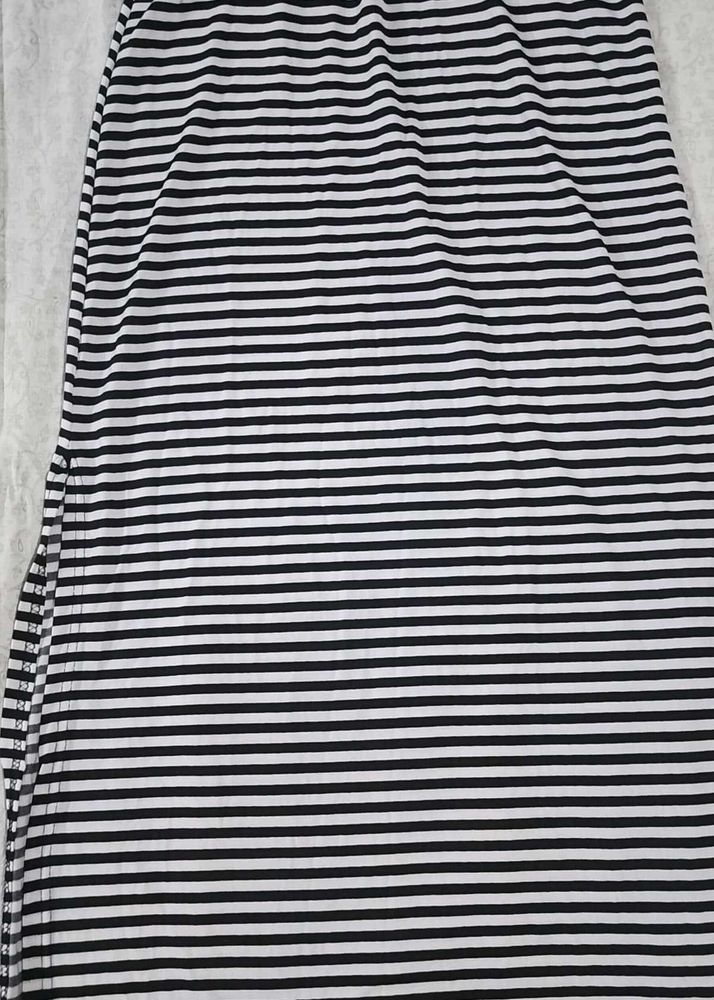 Striped Slit Skirt