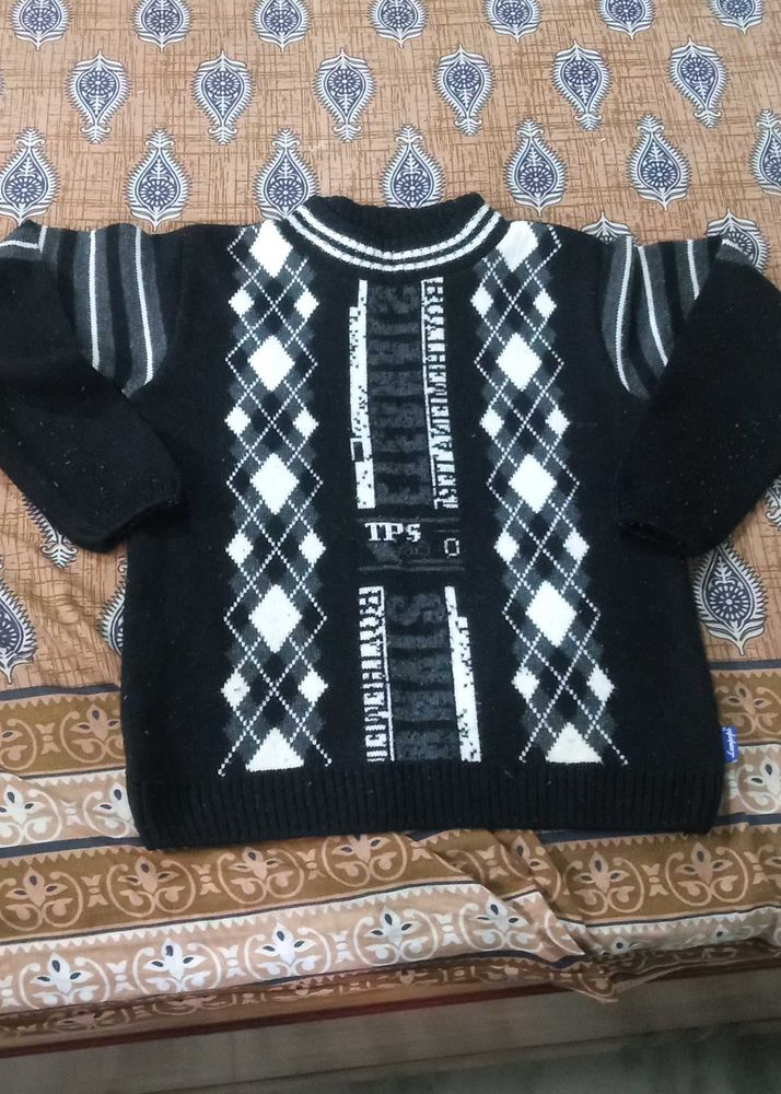 Patterned Knitted Sweater