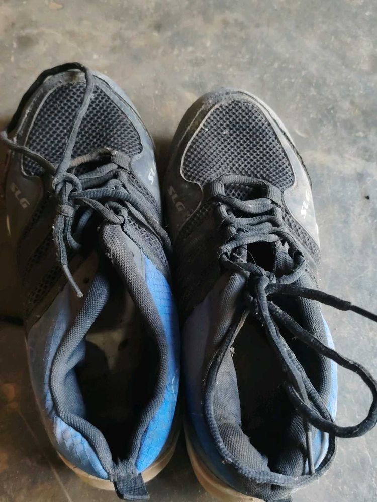 Used SLG Athletic Shoes