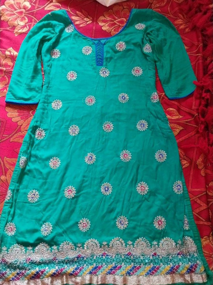 Women&#39;s Kurti
